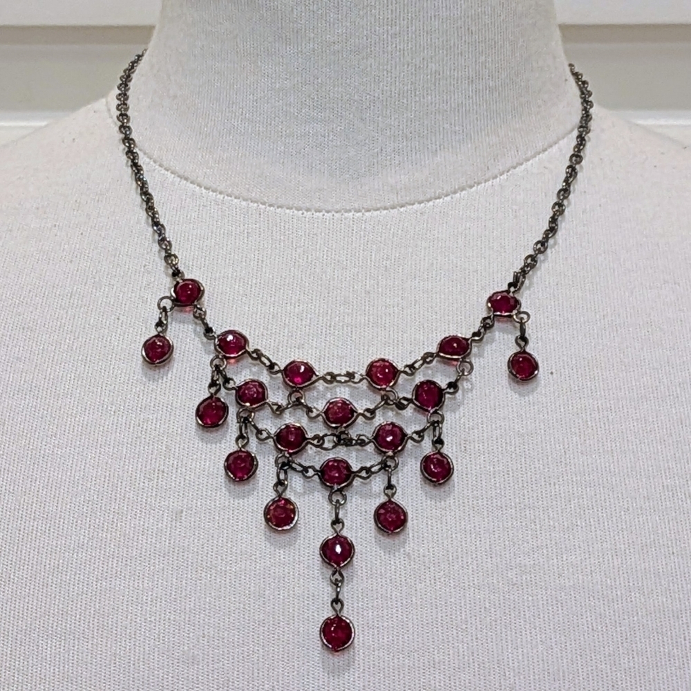 3/$30 NWT Beckwoman 18" Deep Red Gemstone Oxidized Silvertone Drop Necklace